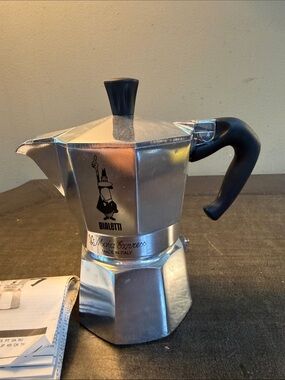 Aluminum BIALETTI Express Stovetop Espresso Maker - Silver with Black Handle